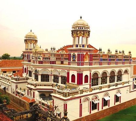 Chidambara Vilas - A Luxury Heritage Resort Kanadukattan Luaran gambar